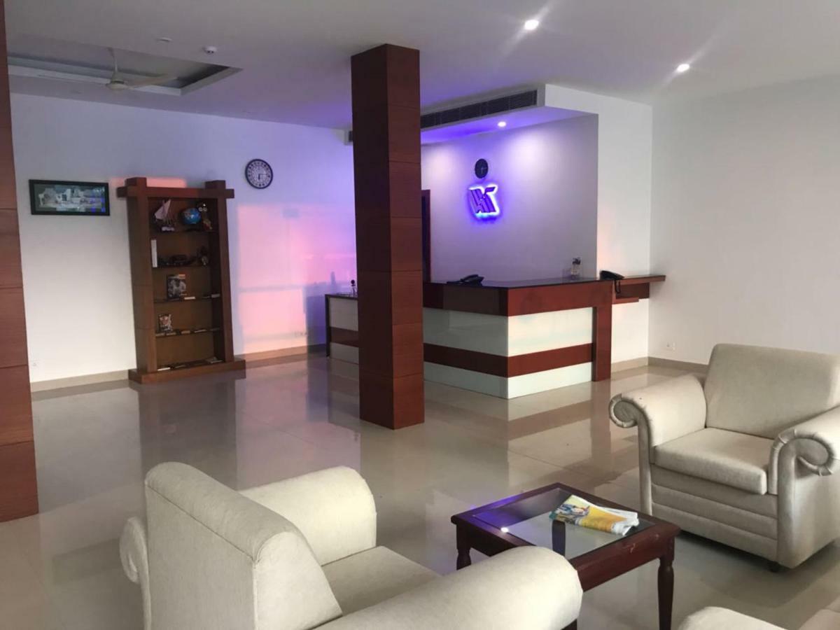 Thrissur Kallada Sangeetha Hotels מראה חיצוני תמונה